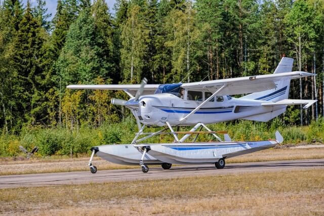 Cessna 206