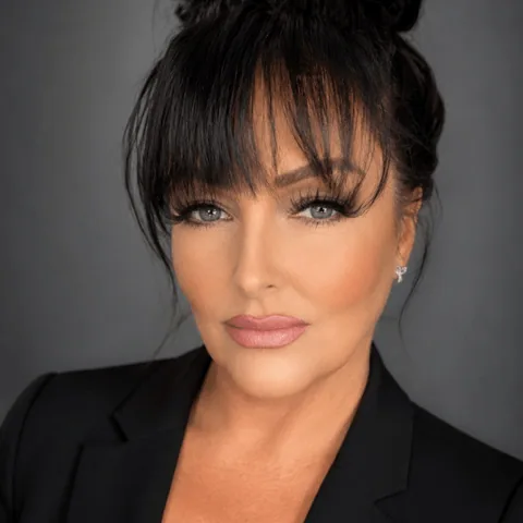 photo of Sandra Hall
