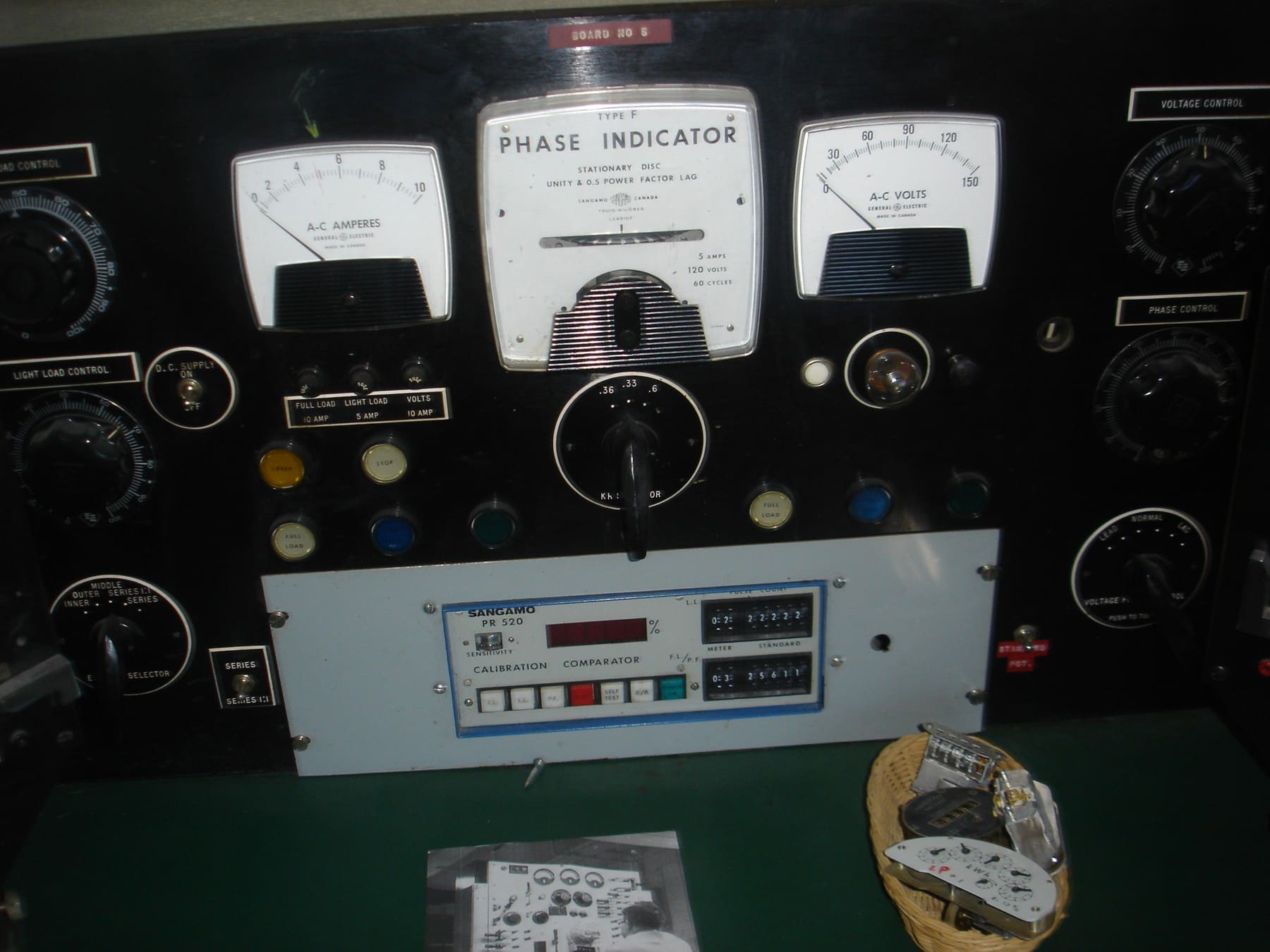 Historical calibration comparator with analog meters and controls