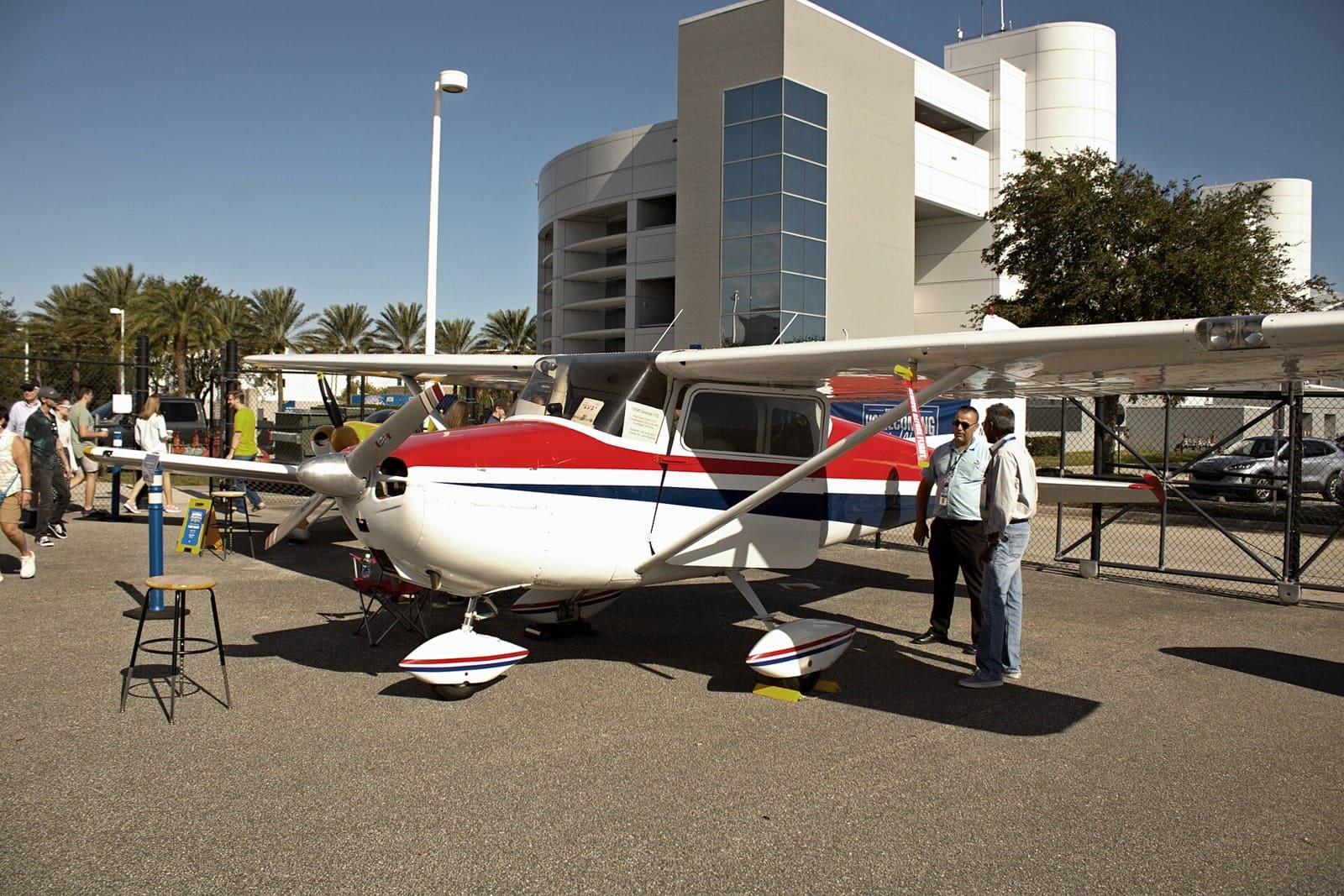 Cessna 172 N7276A displayed outdoors in November 2024